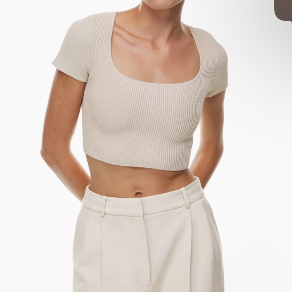 Aritzia Babaton Sculpt Knit Squareneck Top in Matte Pearl
